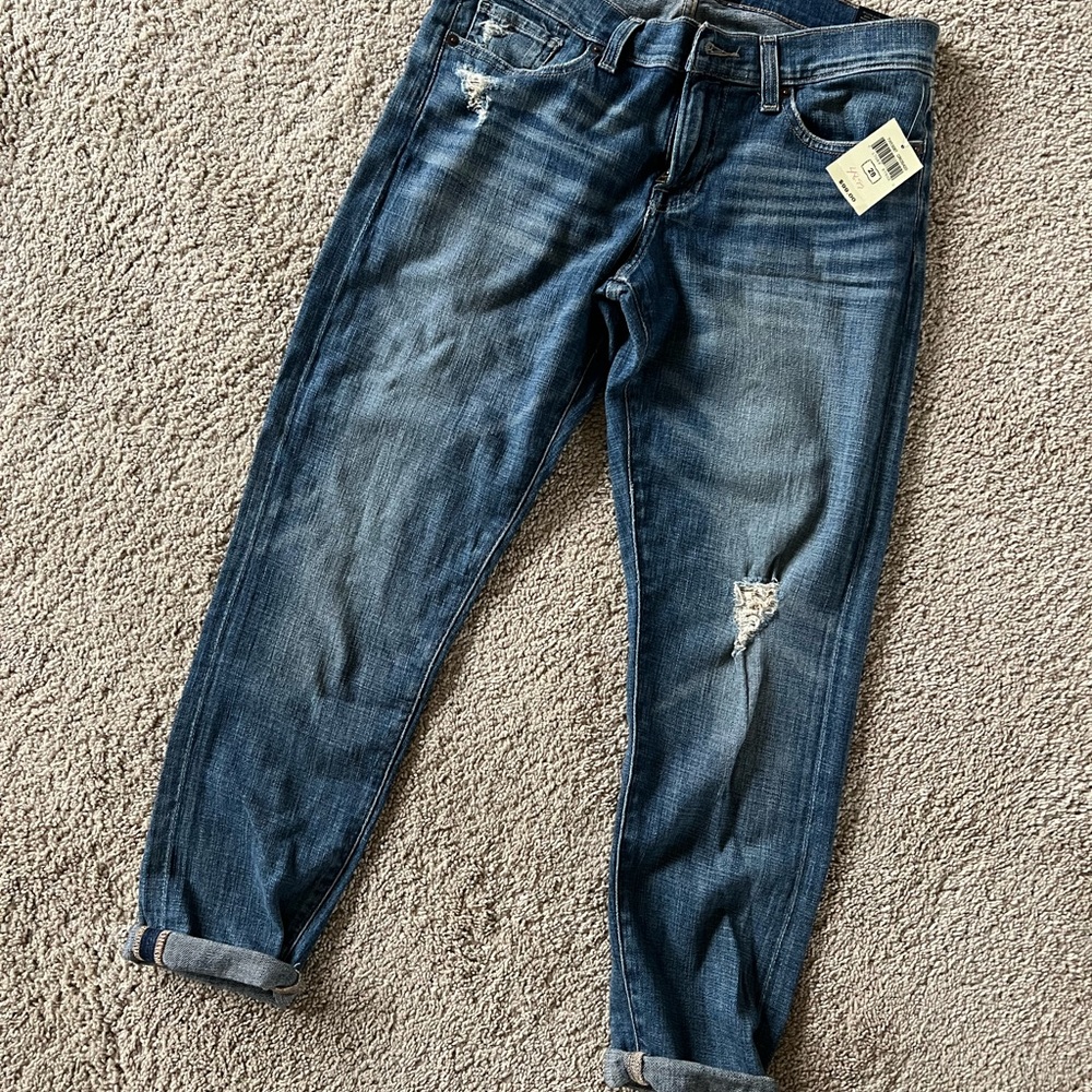 NWT lucky Brand women sienna slim boyfriend Jeans Size 28